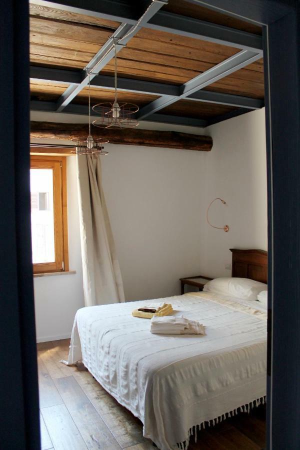 Al Vicolo Dei Pescatori Bed & Breakfast Anguillara Sabazia Exterior photo