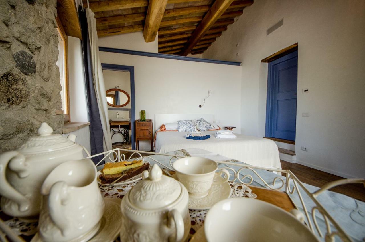 Al Vicolo Dei Pescatori Bed & Breakfast Anguillara Sabazia Exterior photo